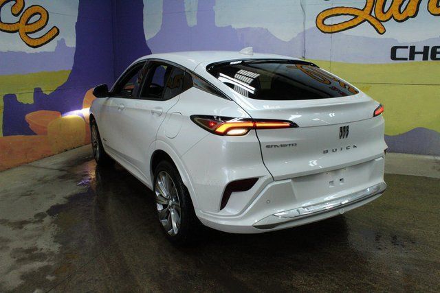 Certified 2025 Buick Envista Avenir FWD image 6