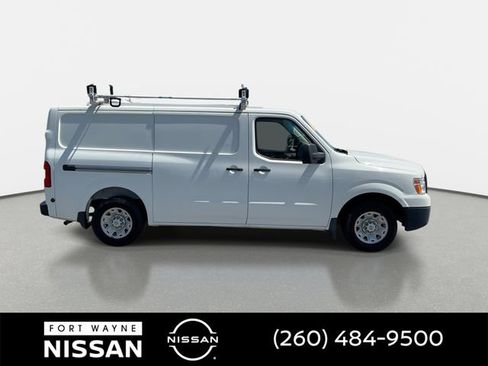 Used 2016 Nissan NV 2500 SV RWD image 33