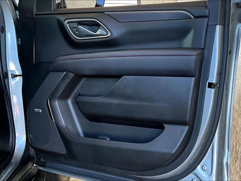 Used 2024 Chevrolet Tahoe RST w/ RST Performance Edition image 21