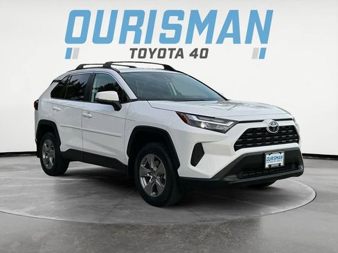Used 2024 Toyota RAV4 XLE image 9