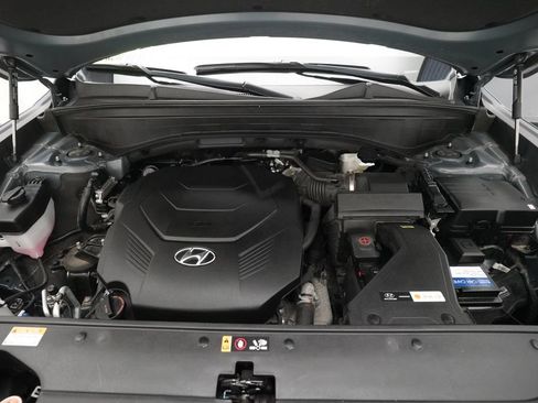 Used 2024 Hyundai Palisade SEL w/ Premium Package AWD/4WD image 3