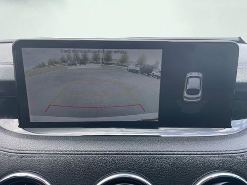 Used 2022 Kia Stinger GT1 AWD/4WD image 9