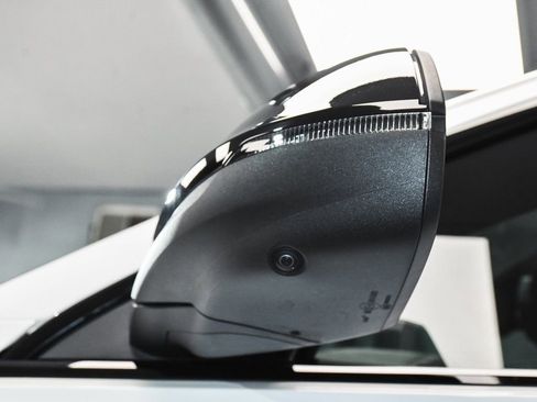 Used 2024 Audi SQ8 Premium Plus w/ Black Optic Package image 80