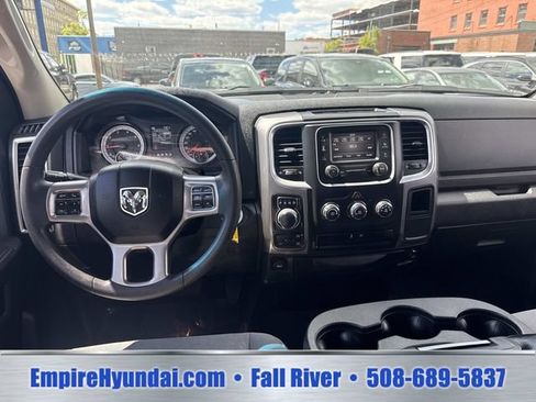 Used 2024 RAM 1500 Classic SLT AWD/4WD image 14
