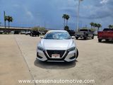 Used 2023 Nissan Sentra SV image 2