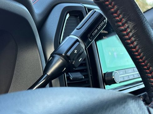 Used 2024 Nissan Titan PRO-4X w/ Pro-4x Utility Package image 21