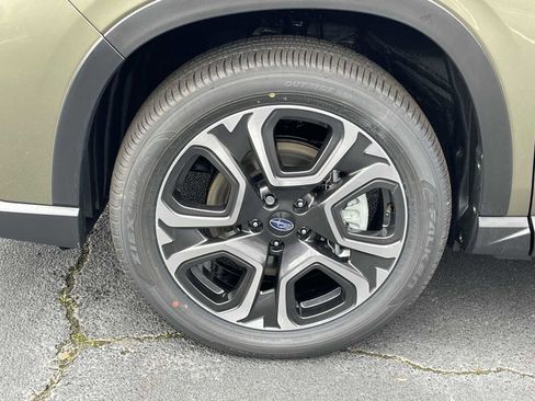 New 2026 Subaru Ascent Limited AWD/4WD image 7