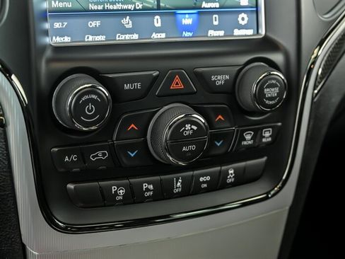 Used 2018 Jeep Grand Cherokee Trackhawk AWD/4WD image 26
