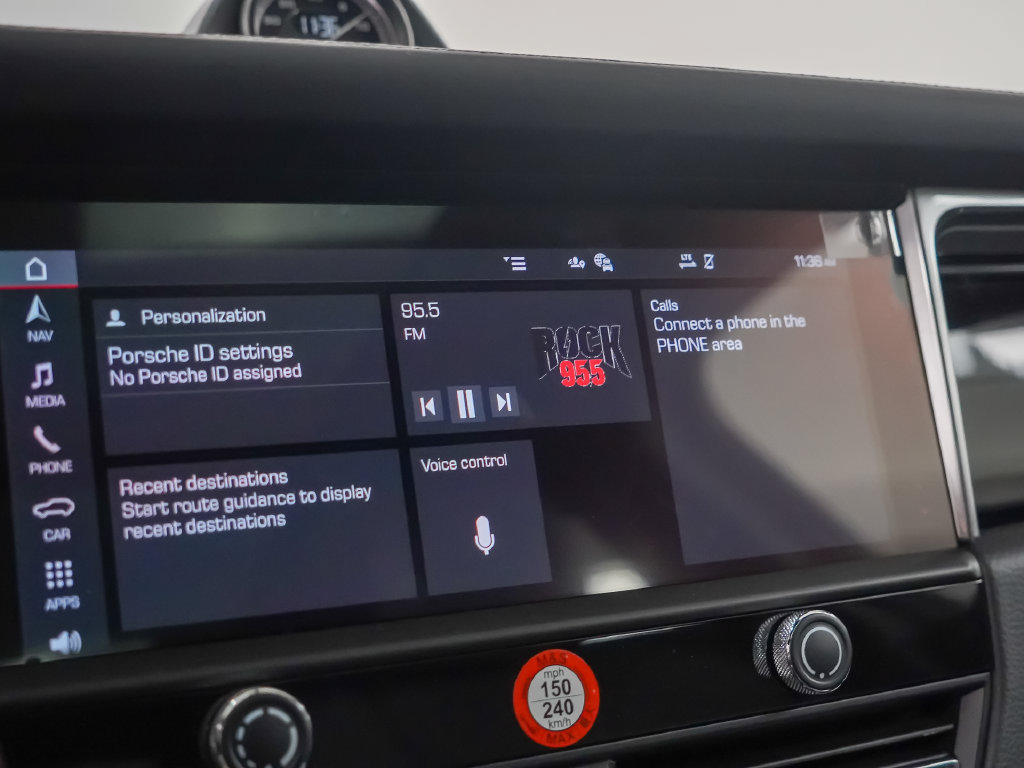 Certified 2026 Porsche Macan Turbo AWD/4WD image 30