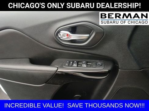 Used 2019 Jeep Cherokee Latitude Plus image 19