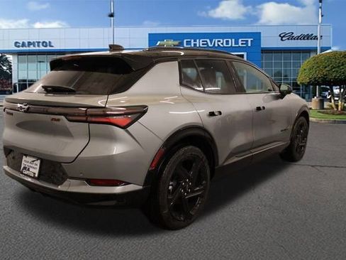 New 2026 Chevrolet Equinox EV RS image 2