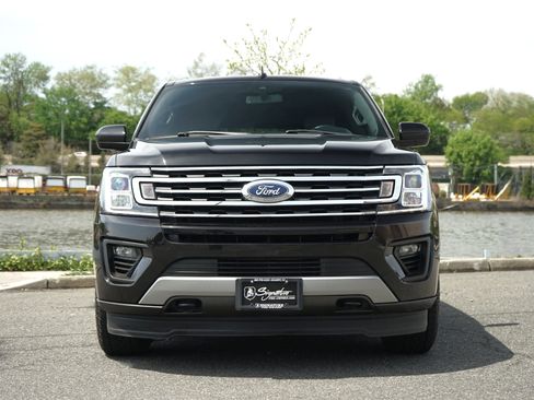 Used 2021 Ford Expedition Max XLT AWD/4WD image 7