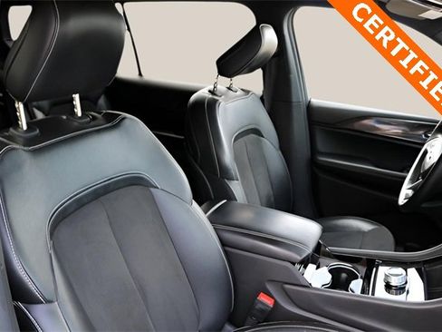 Used 2022 Jeep Grand Cherokee L Laredo image 21