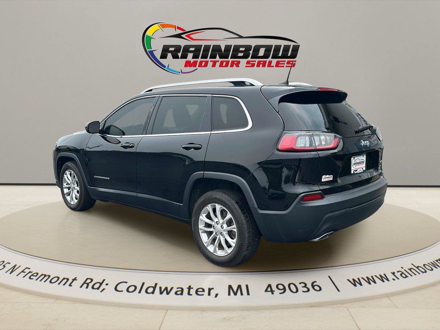 Used 2019 Jeep Cherokee Latitude w/ Popular Appearance Group FWD image 5