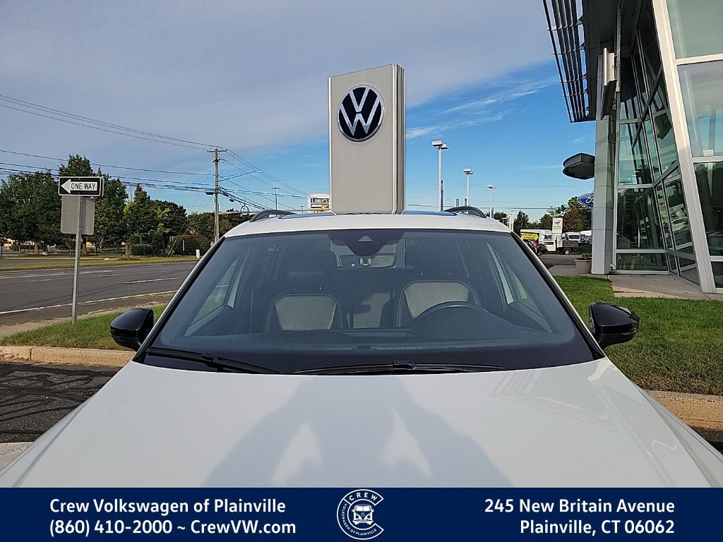 Certified 2022 Volkswagen Tiguan SE R-Line AWD/4WD image 24