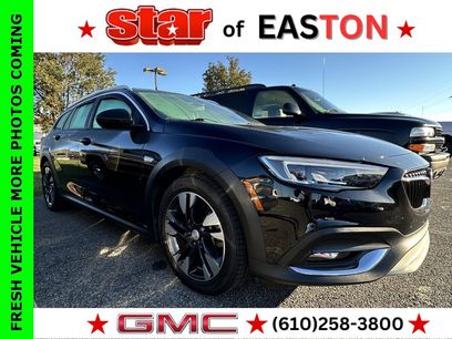 Used 2019 Buick Regal Essence w/ Driver Confidence Package I