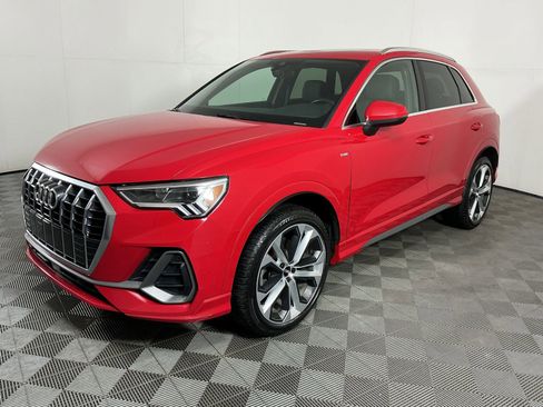 Used 2020 Audi Q3 2.0T Premium Plus image 4
