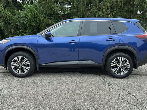 Certified 2023 Nissan Rogue SV image 26