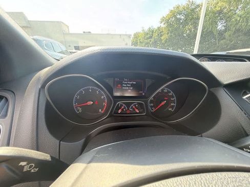 Used 2016 Ford Focus RS AWD/4WD image 26