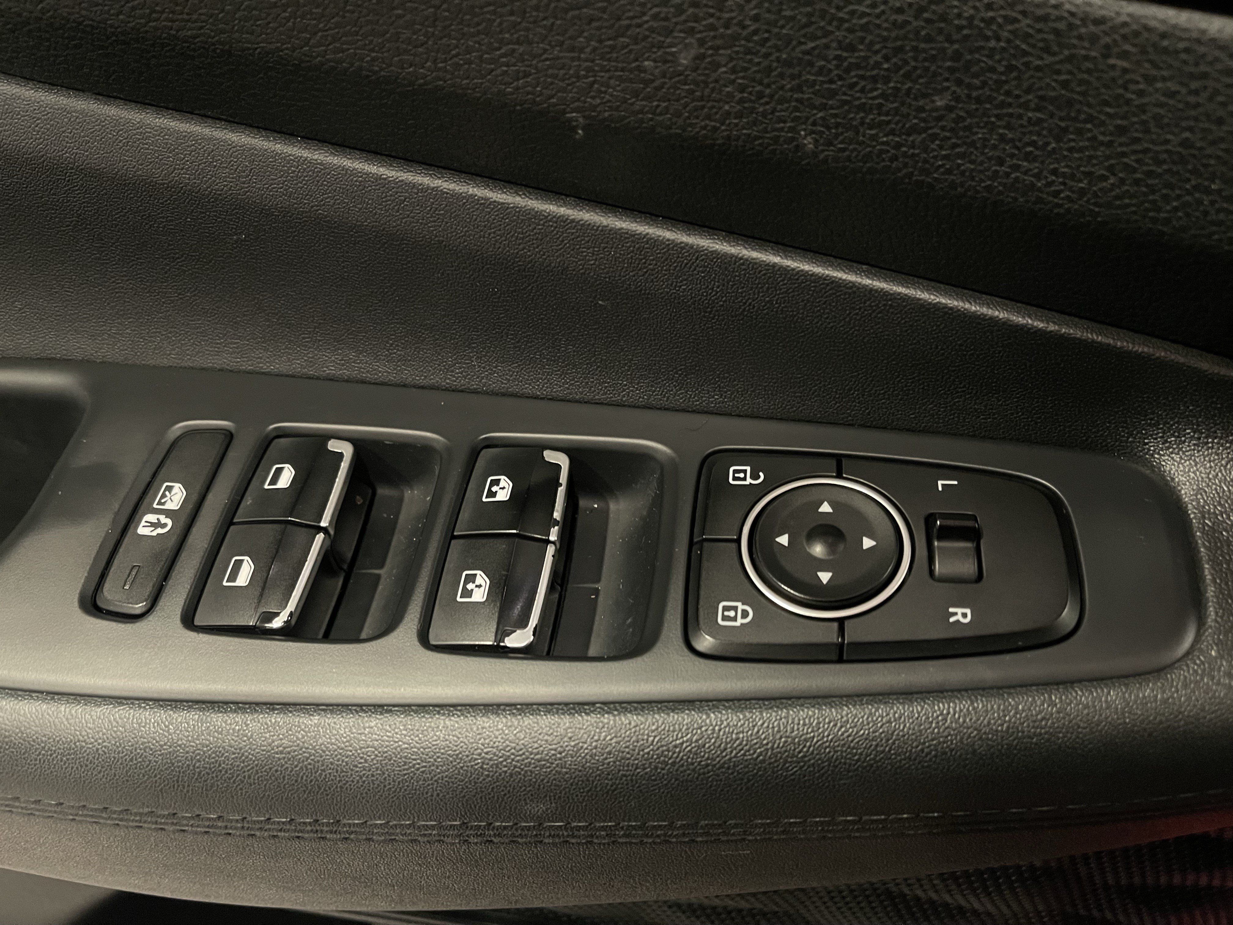 Used 2023 Hyundai Santa Fe SEL AWD/4WD image 11