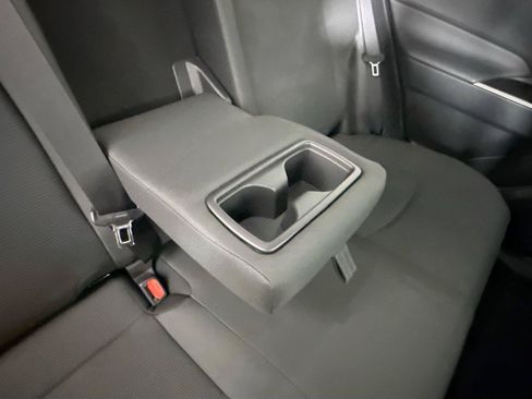 Used 2025 Toyota RAV4 LE AWD/4WD image 44
