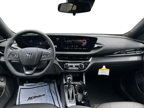 New 2025 Buick Envista Sport Touring w/ Convenience I Package image 11