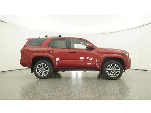 New 2025 Toyota 4Runner Limited image 27