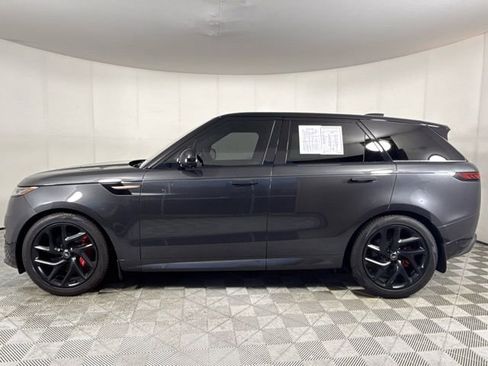 Certified 2023 Land Rover Range Rover Sport SE Dynamic image 3