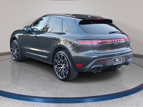 Used 2023 Porsche Macan image 8