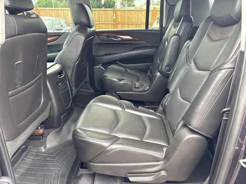 Used 2015 Cadillac Escalade ESV Premium AWD/4WD image 28