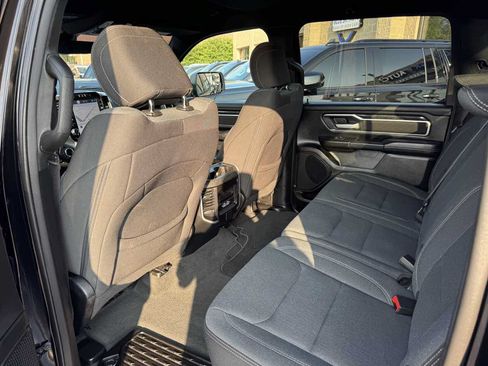 Used 2023 RAM 1500 Big Horn AWD/4WD image 41