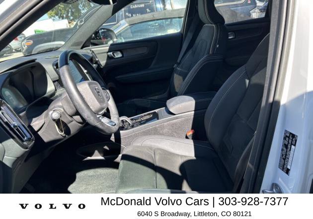 Used 2023 Volvo XC40 Recharge Plus AWD/4WD image 5