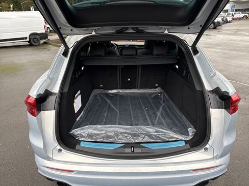 Used 2023 Maserati Grecale GT image 14