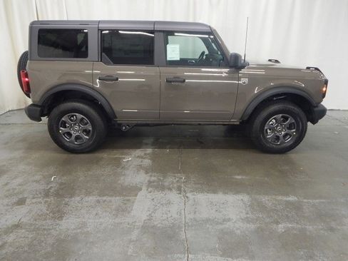 New 2025 Ford Bronco Big Bend image 2