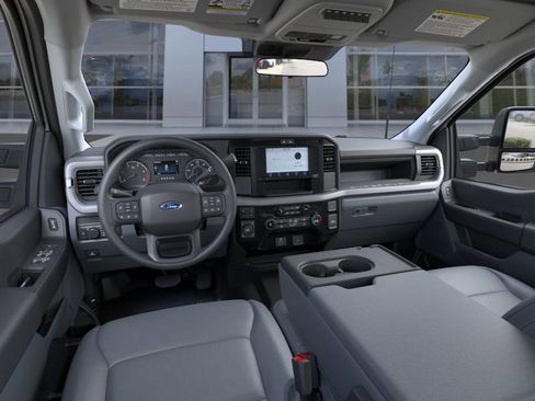 New 2025 Ford F250 XL w/ XL Driver Assist Package image 10