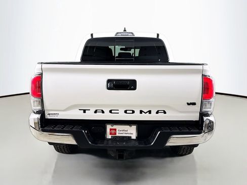 Certified 2023 Toyota Tacoma TRD Off-Road image 6