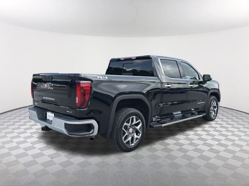 Used 2022 GMC Sierra 1500 SLT w/ SLT Convenience Package AWD/4WD image 6