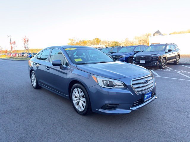 Used 2017 Subaru Legacy 2.5i Premium AWD/4WD image 3
