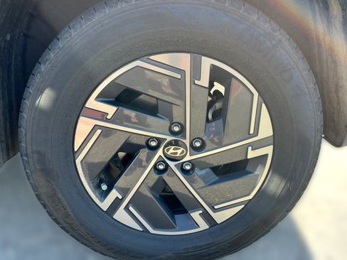 Used 2025 Hyundai Tucson Blue AWD/4WD image 6