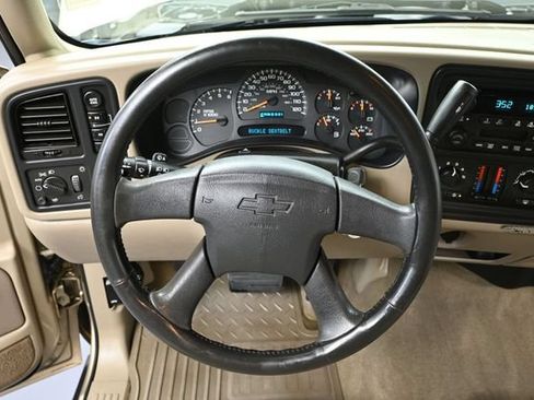 Used 2004 Chevrolet Silverado 1500 4x4 Extended Cab w/ Light Duty Power Package image 16