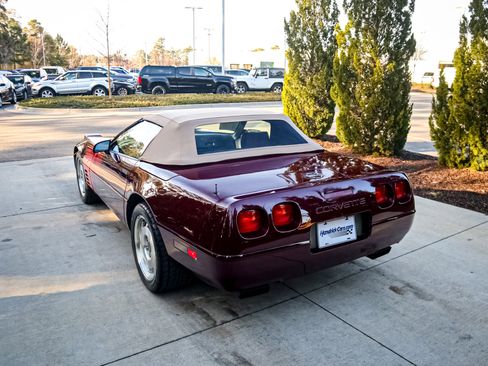 Used 1993 Chevrolet Corvette Convertible image 8