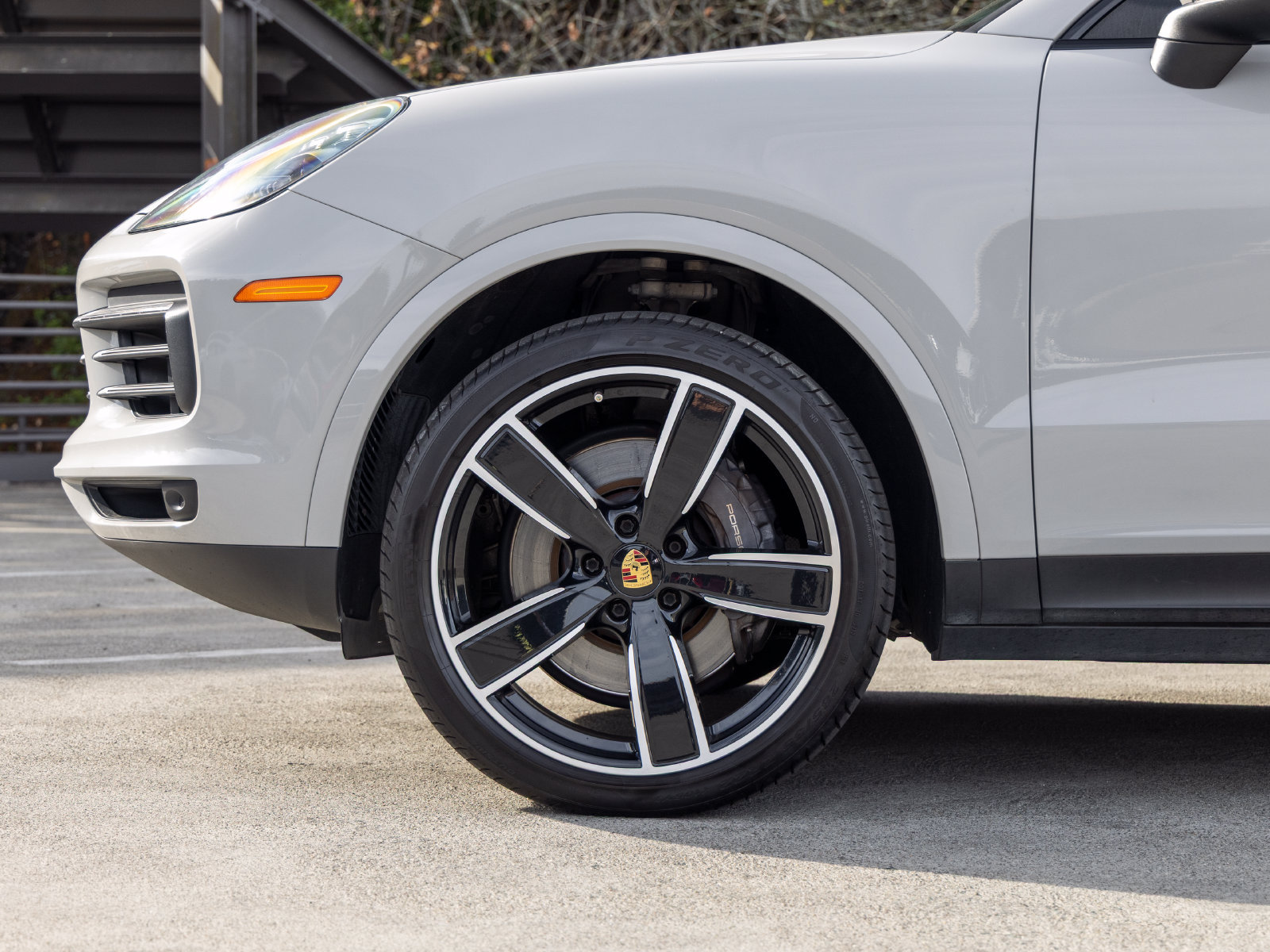 Certified 2022 Porsche Cayenne Platinum Edition AWD/4WD image 13