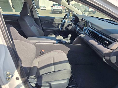 Certified 2025 Toyota Camry LE FWD image 14
