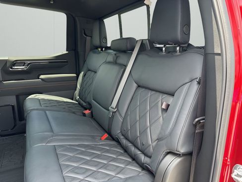 New 2025 GMC Sierra 1500 AT4 w/ AT4 Premium Package image 22