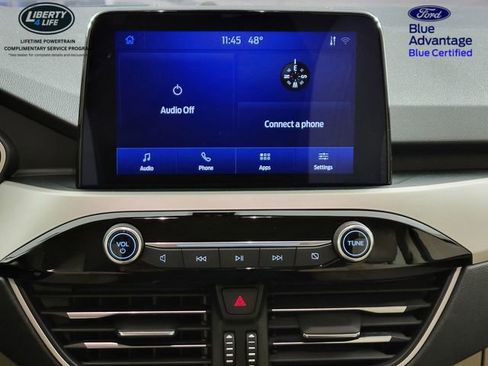 Certified 2020 Ford Escape SE image 22