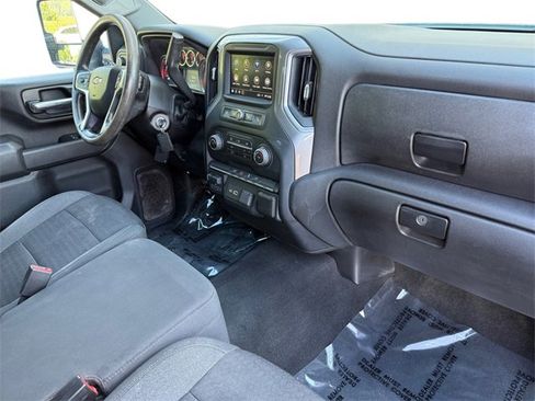 Used 2022 Chevrolet Silverado 2500 Custom w/ Custom Value Package image 22