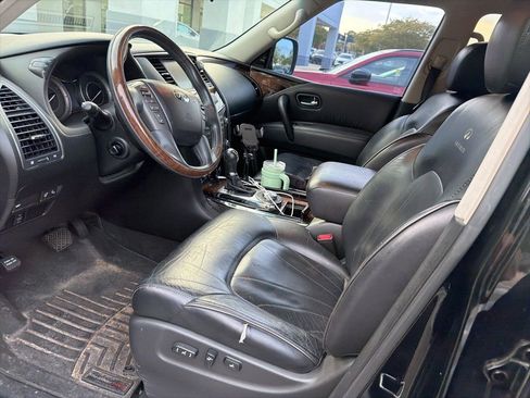 Used 2014 INFINITI QX80 4WD w/ Deluxe Touring Package image 11