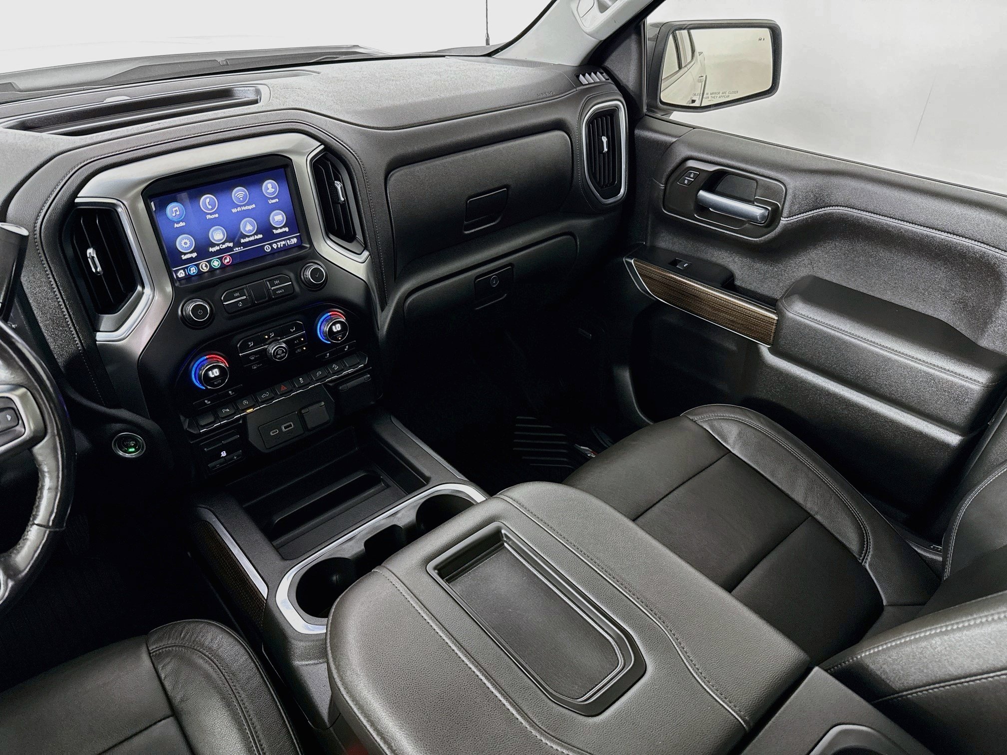Used 2020 Chevrolet Silverado 1500 RST w/ True North Edition AWD/4WD image 28