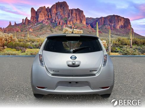 Used 2012 Nissan Leaf SL FWD image 7