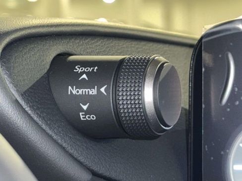 New 2025 Lexus ES 350 350 image 17